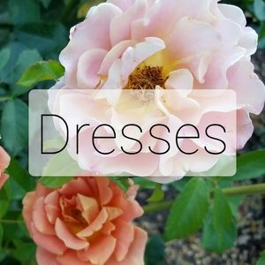 🌸 New and gently used dresses 🌸